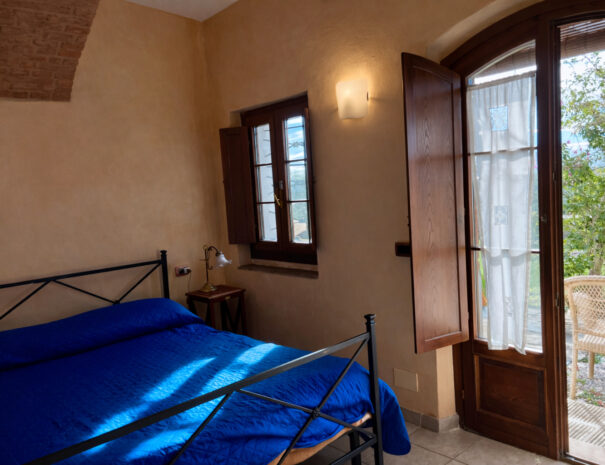 6743C4B5-55EA-42D9-B392-85B8F763AC00